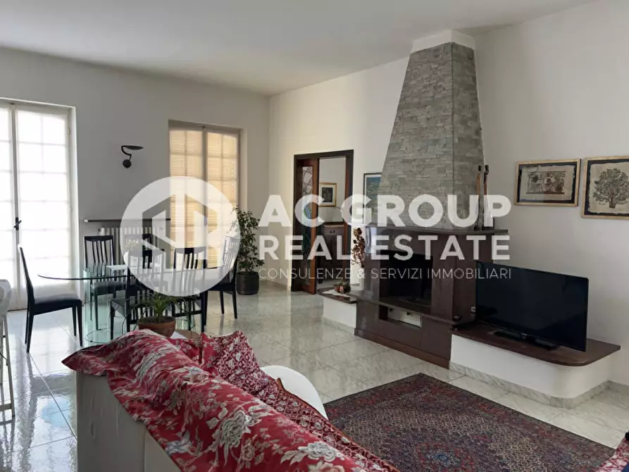 Immagine 6 di Casa bifamiliare in vendita  in Via Cesare Beccaria a Cerro Maggiore