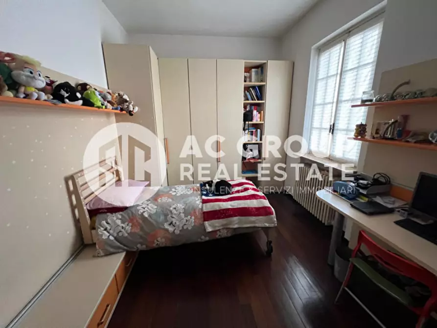 Immagine 12 di Casa bifamiliare in vendita  in Via Cesare Beccaria a Cerro Maggiore