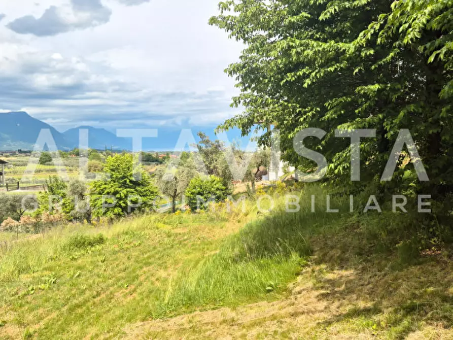 Immagine 3 di Terreno in vendita  in Via dei Colli a Soiano Del Lago