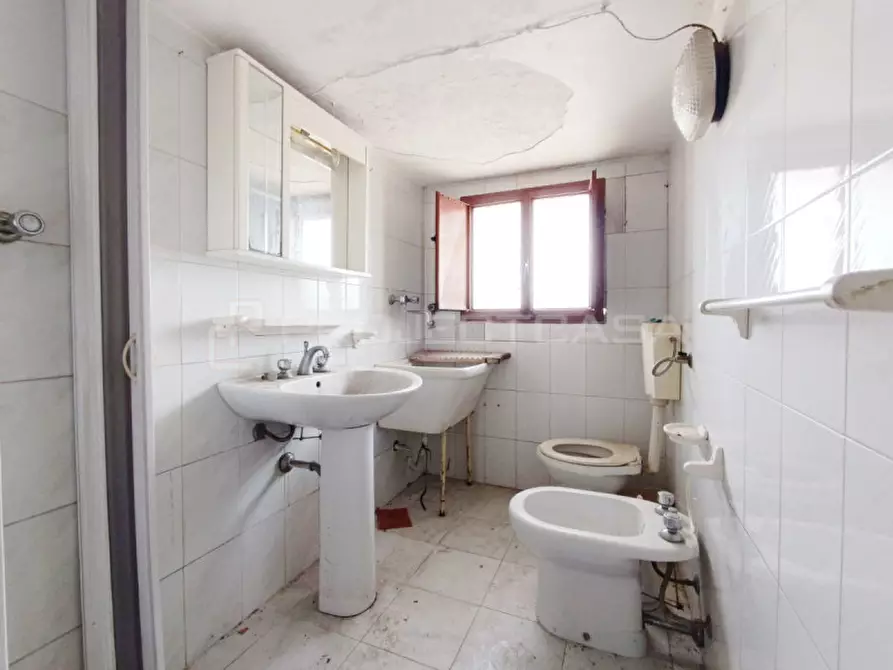 Immagine 15 di Casa indipendente in vendita  in Via Giuseppe Verdi a Soleto