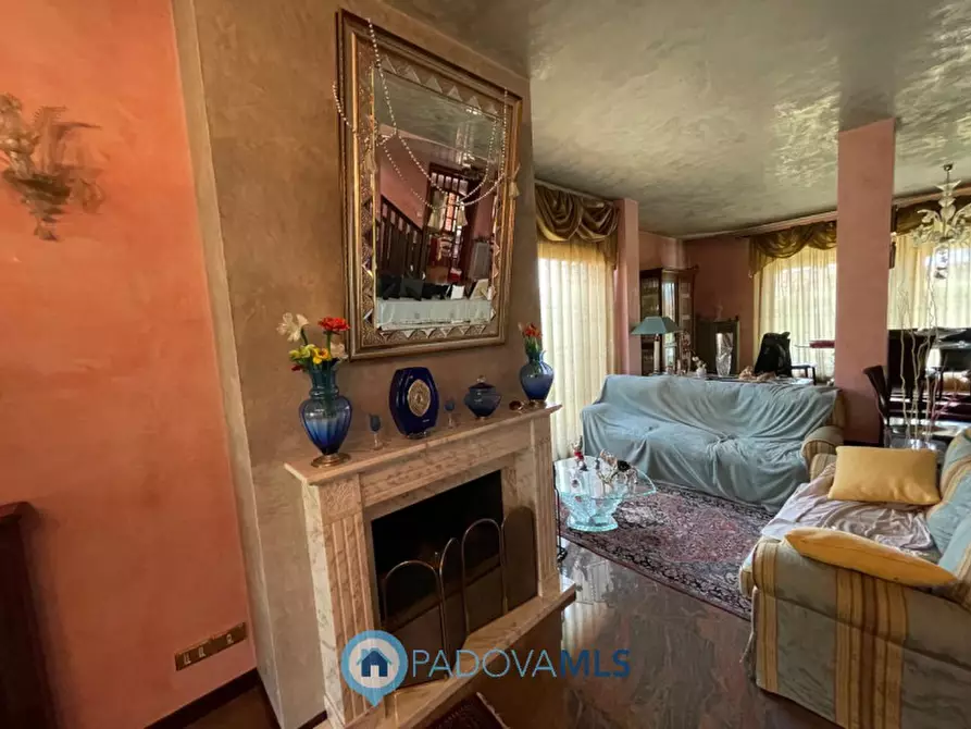 Immagine 18 di Villa in vendita  in via monte cengio a Vigonza