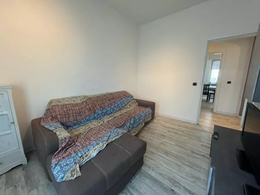 Immagine 3 di Appartamento in vendita  in Via Dei Fiori a Sorbolo Mezzani