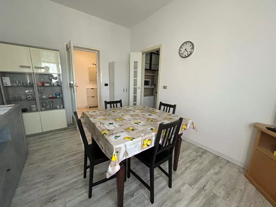 Immagine 9 di Appartamento in vendita  in Via Dei Fiori a Sorbolo Mezzani