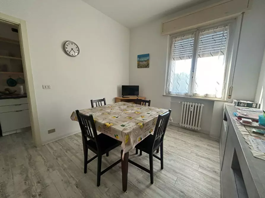 Immagine 10 di Appartamento in vendita  in Via Dei Fiori a Sorbolo Mezzani