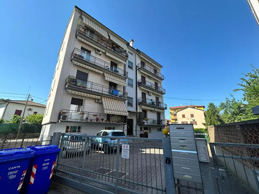 Immagine 24 di Appartamento in vendita  in Via Dei Fiori a Sorbolo Mezzani
