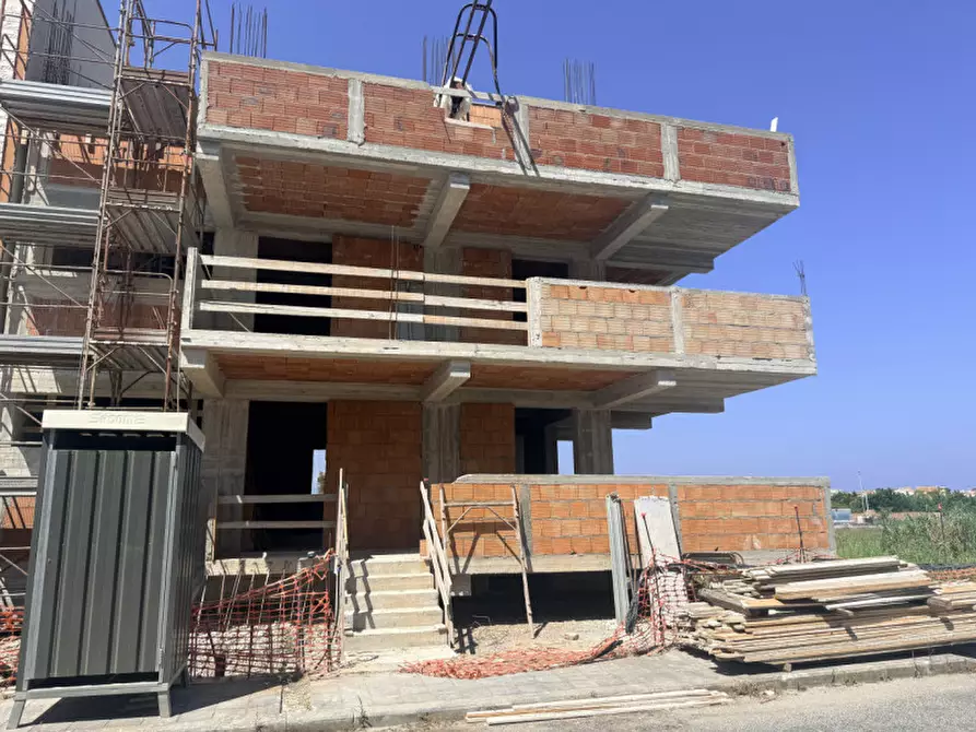 Immagine 19 di Appartamento in vendita  in Via San Paolino a Milazzo