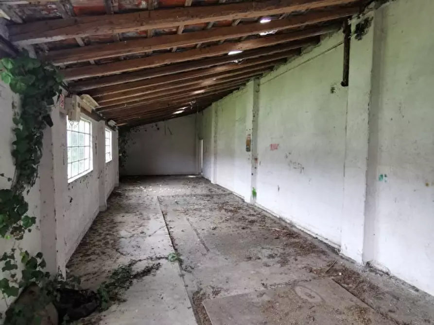 Immagine 11 di Casa bifamiliare in vendita  in Via Romans a Cordenons