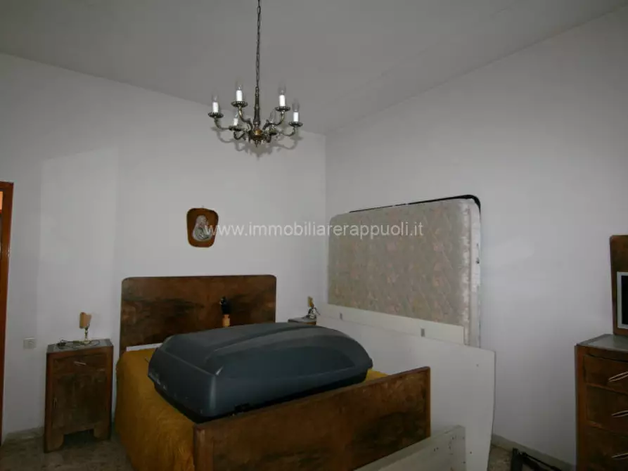 Immagine 5 di Appartamento in vendita  a Sinalunga