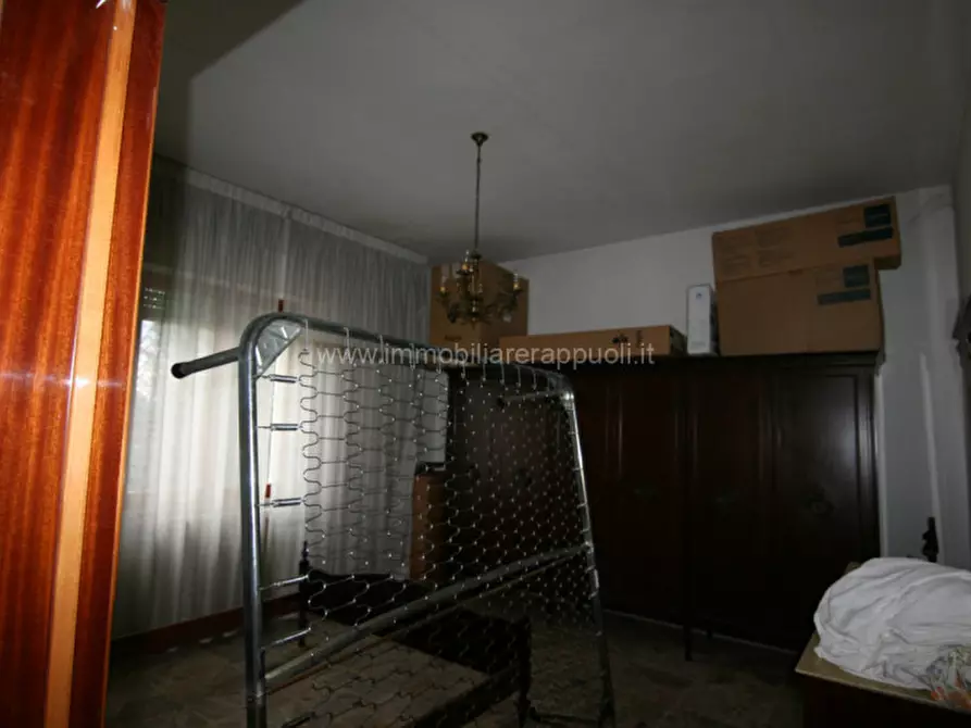 Immagine 13 di Appartamento in vendita  a Sinalunga