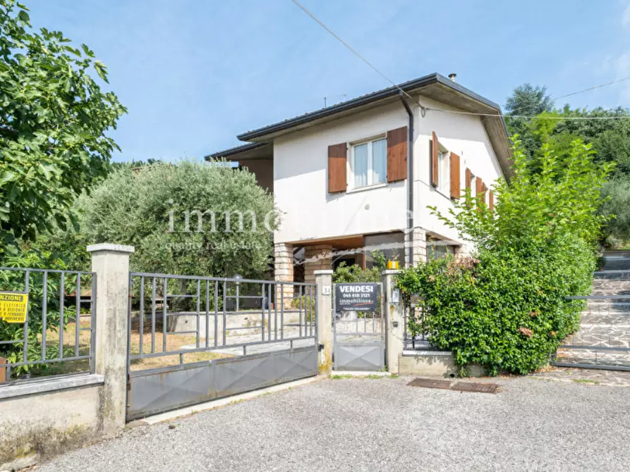 Immagine 22 di Villa in vendita  in Via Cavalline 29 a Cavaion Veronese