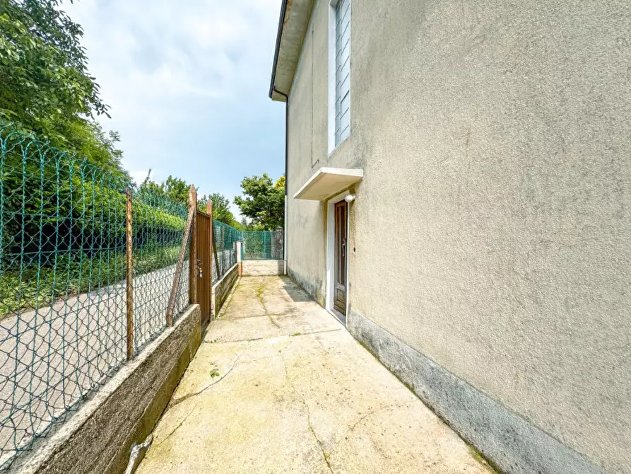 Immagine 12 di Appartamento in vendita  in Via Novara 300 a Borgomanero