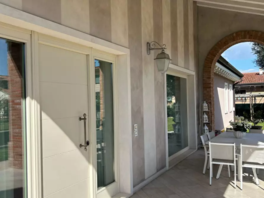 Immagine 5 di Casa indipendente in vendita  in Via Col Moschin 34 a Rosà