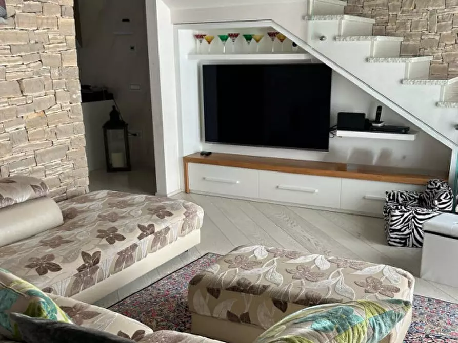 Immagine 10 di Casa indipendente in vendita  in Via Col Moschin 34 a Rosà