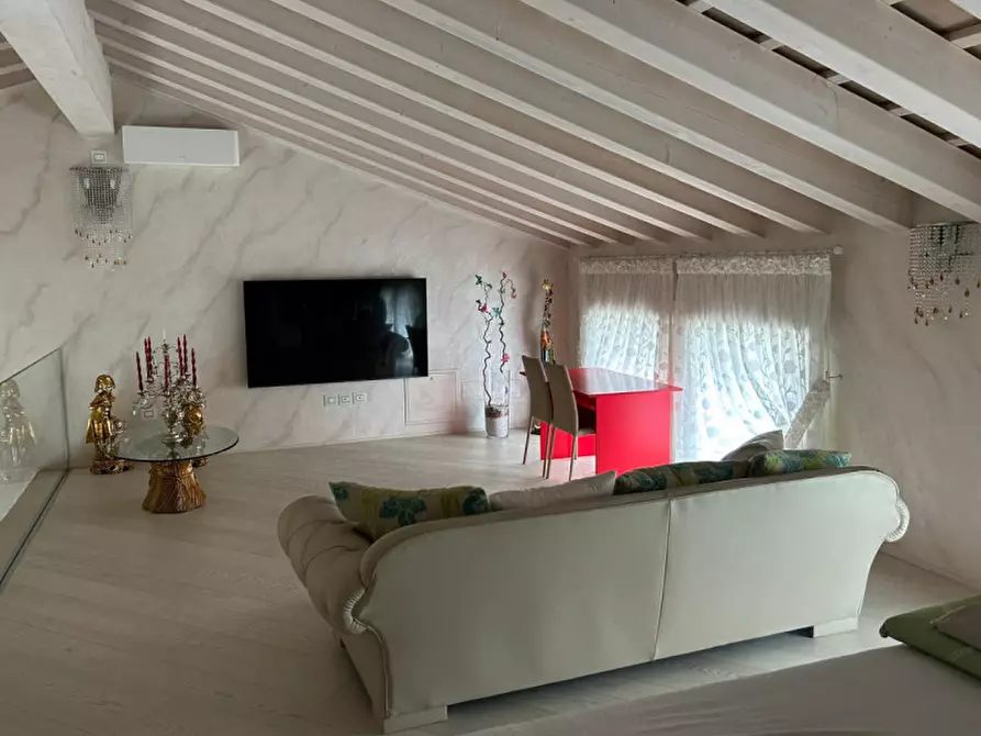 Immagine 15 di Casa indipendente in vendita  in Via Col Moschin 34 a Rosà