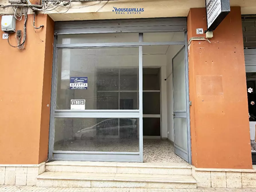 Immagine 1 di Ufficio in affitto  in Via Ugo Lago a Noto