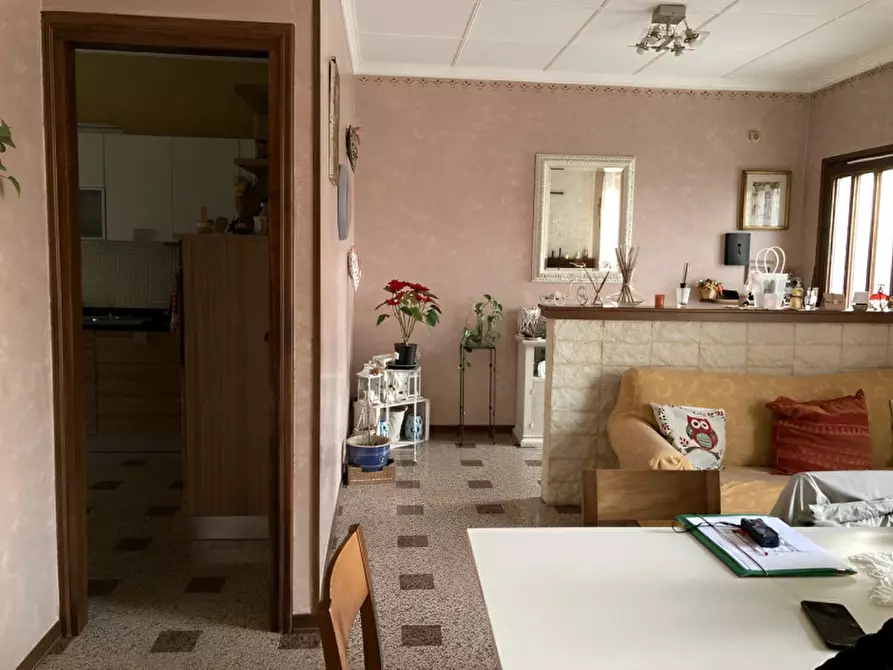 Immagine 8 di Appartamento in vendita  in VIA ALCIDE DE' GASPERI 1 a Seriate