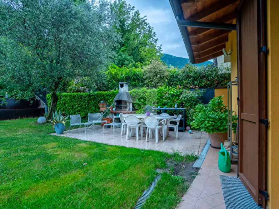 Immagine 2 di Casa indipendente in vendita  in via pozzo 87 a Salò