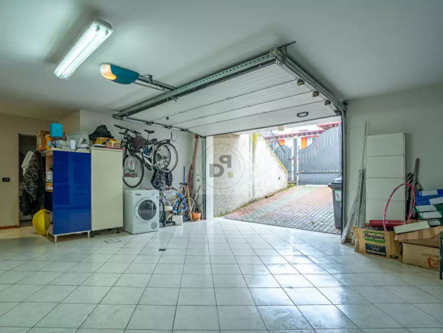 Immagine 38 di Casa indipendente in vendita  in via pozzo 87 a Salò