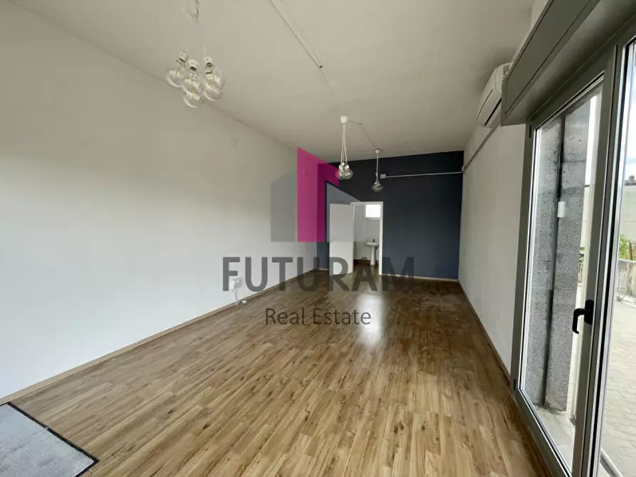 Immagine 3 di Ufficio in affitto  a Stra