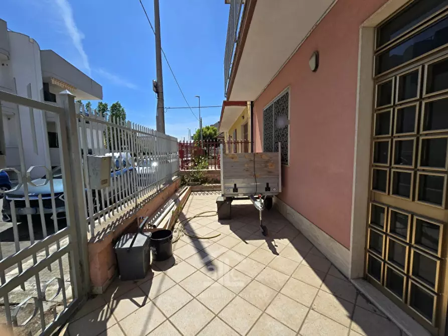 Immagine 2 di Casa indipendente in vendita  a Lecce