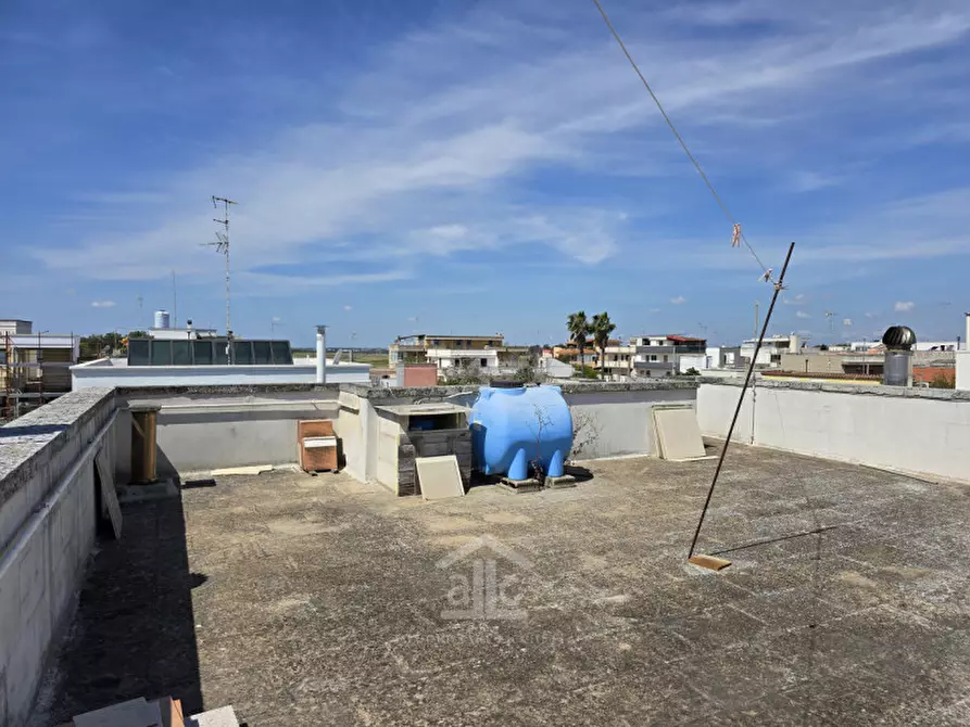 Immagine 38 di Casa indipendente in vendita  a Lecce