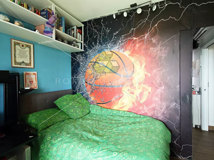 Immagine 10 di Appartamento in vendita  in Via Montegallo a Roma