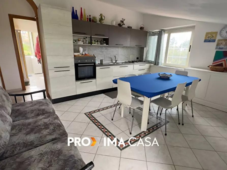 Immagine 18 di Villa in vendita  in Via Madonna della pace a Castellabate