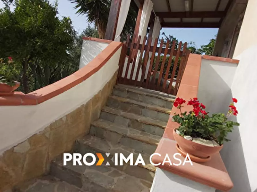 Immagine 25 di Villa in vendita  in Via Madonna della pace a Castellabate