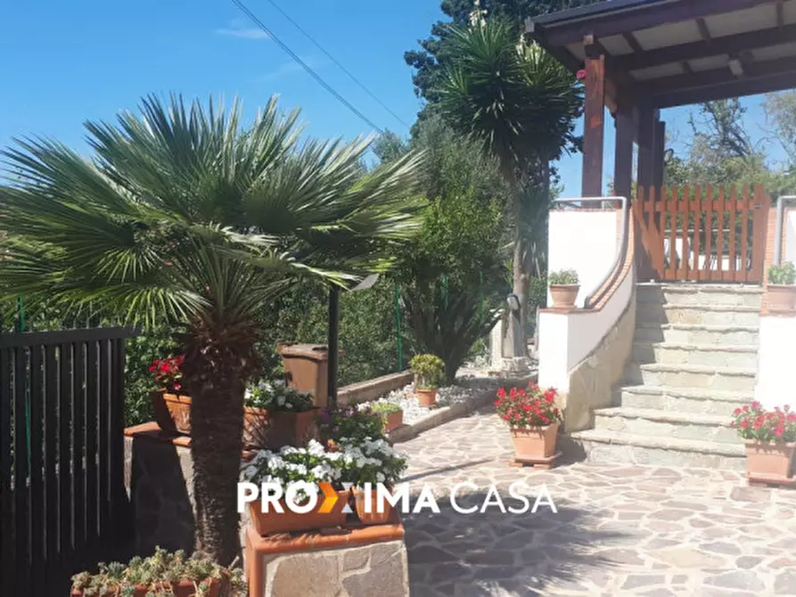 Immagine 26 di Villa in vendita  in Via Madonna della pace a Castellabate