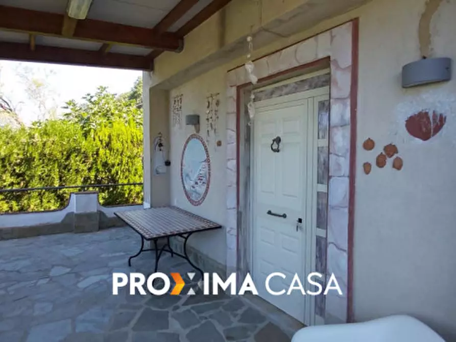 Immagine 33 di Villa in vendita  in Via Madonna della pace a Castellabate