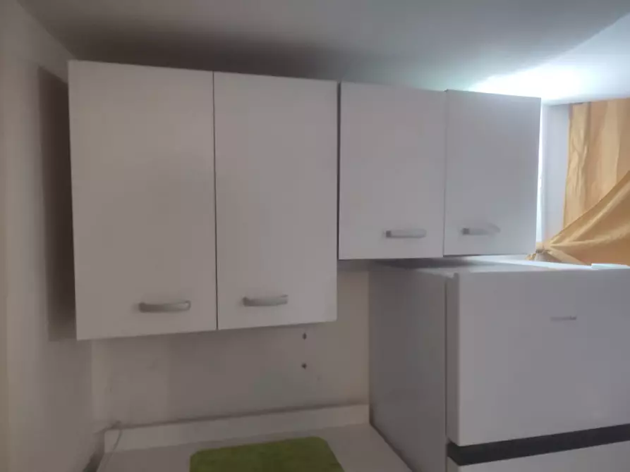 Immagine 7 di Appartamento in affitto  in via vittorio colonna a Napoli