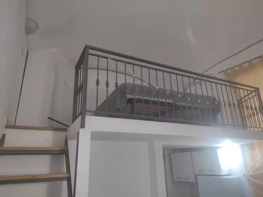 Immagine 21 di Appartamento in affitto  in via vittorio colonna a Napoli