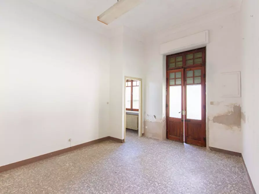 Immagine 18 di Palazzo in vendita  in Via Umberto I, 42 a Monteu Roero