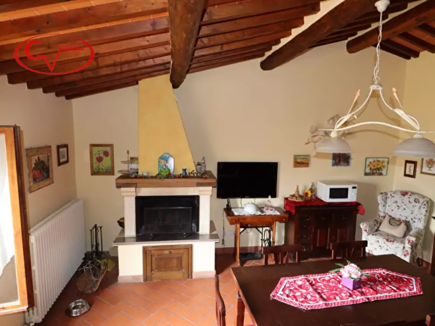 Immagine 11 di Appartamento in vendita  in Montegonzi a Cavriglia