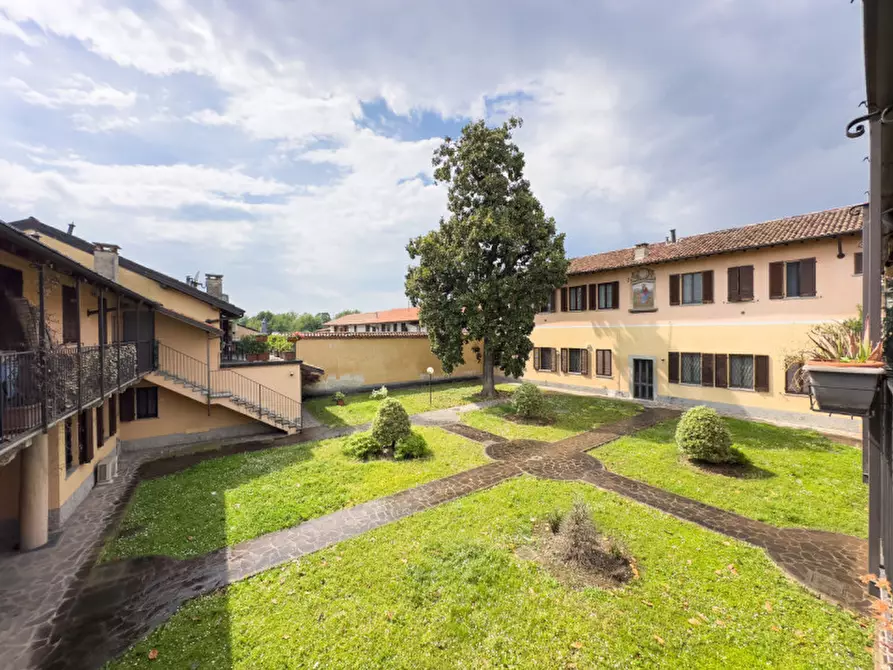 Immagine 1 di Appartamento in vendita  a Vignate