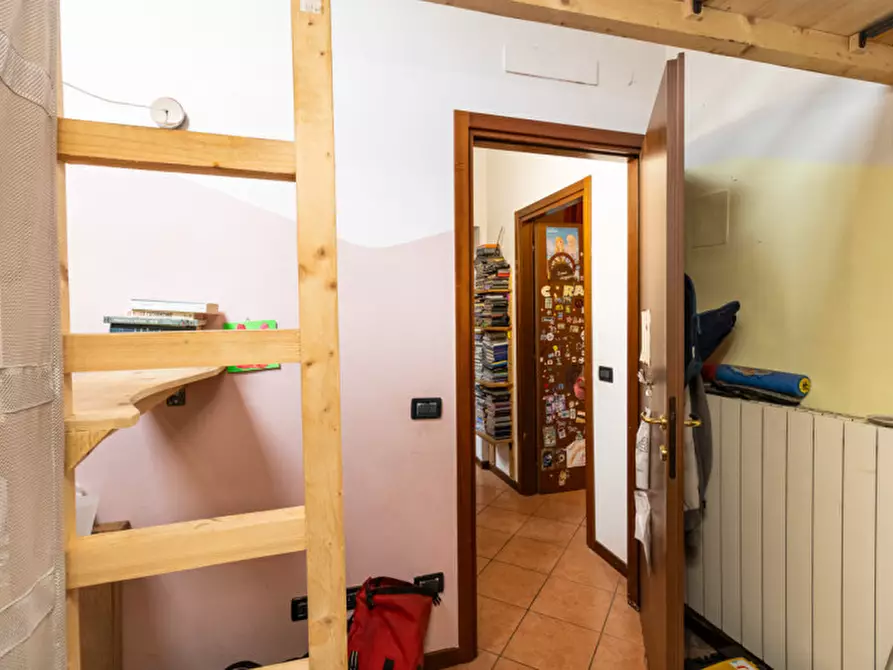 Immagine 33 di Appartamento in vendita  a Vignate