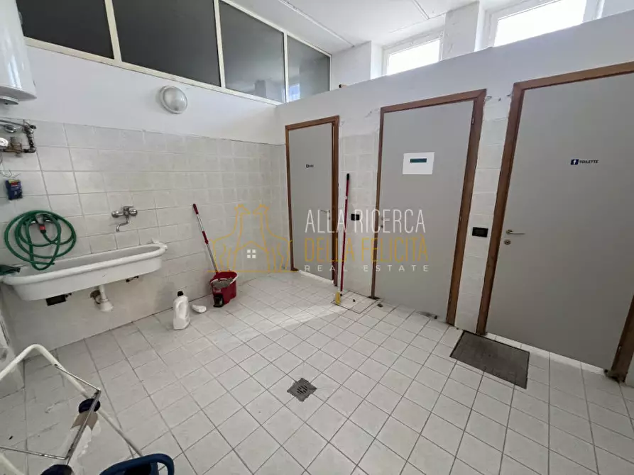 Immagine 3 di Capannone industriale in affitto  in Via Divisione Julia a Calvene