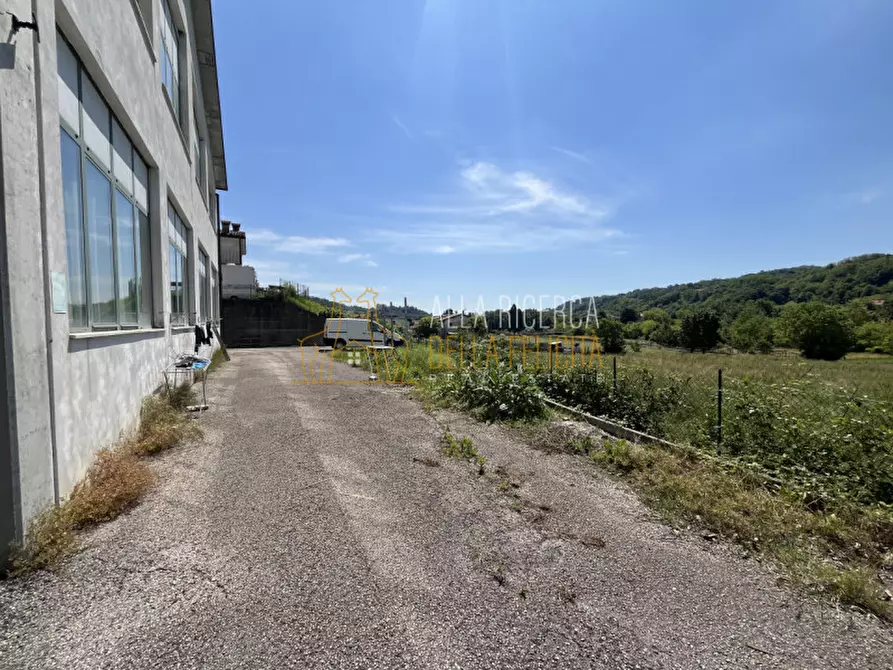 Immagine 6 di Capannone industriale in affitto  in Via Divisione Julia a Calvene