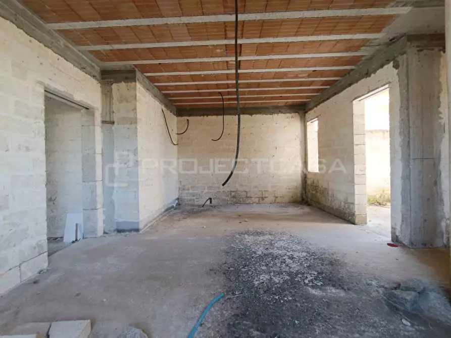 Immagine 9 di Rustico / casale in vendita  a Scorrano