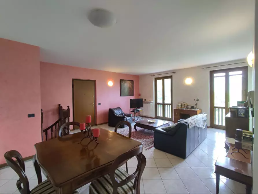 Immagine 2 di Casa indipendente in vendita  in Via San Gallo 152/B a Botticino