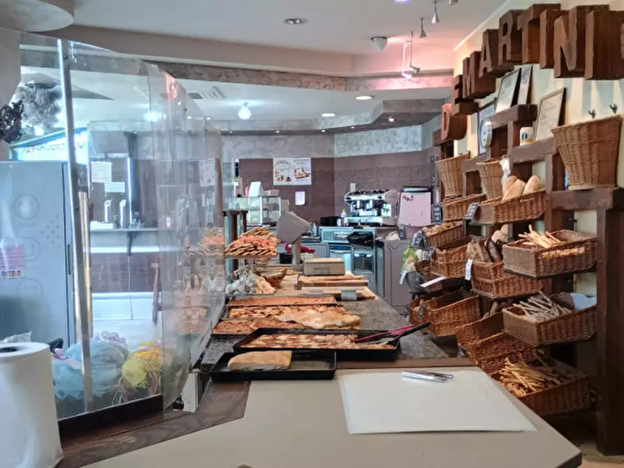 Immagine 21 di Attività commerciale in vendita  in STRADA VALPERGA 27 a Salassa