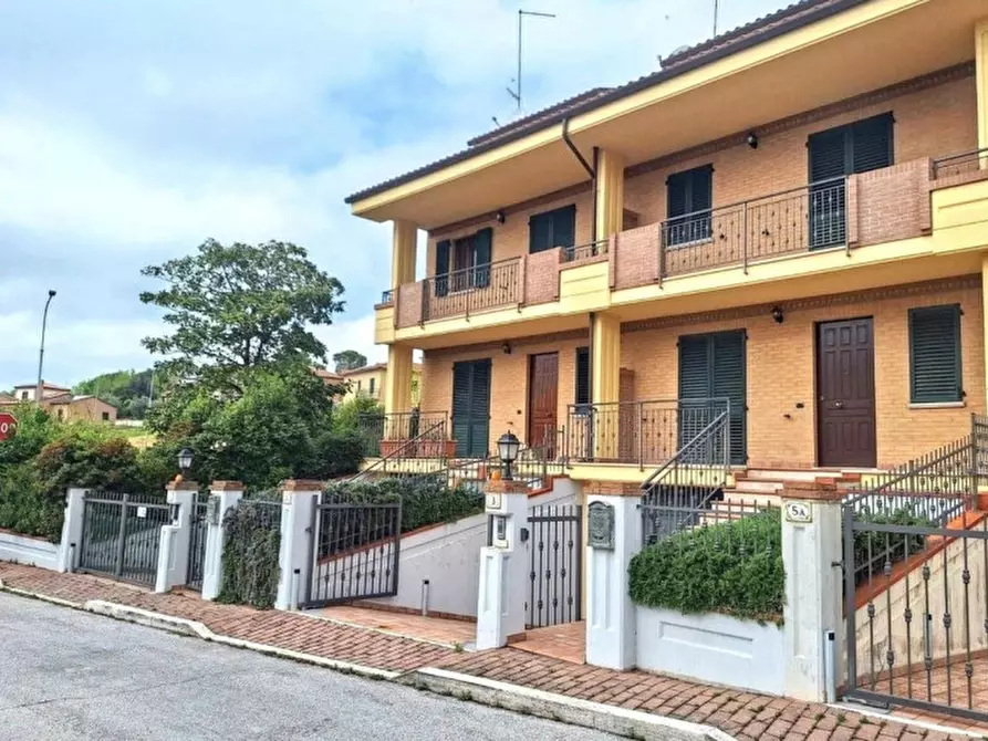 Immagine 2 di Villetta a schiera in vendita  in Via Gino Bartali, N. 1 a Appignano