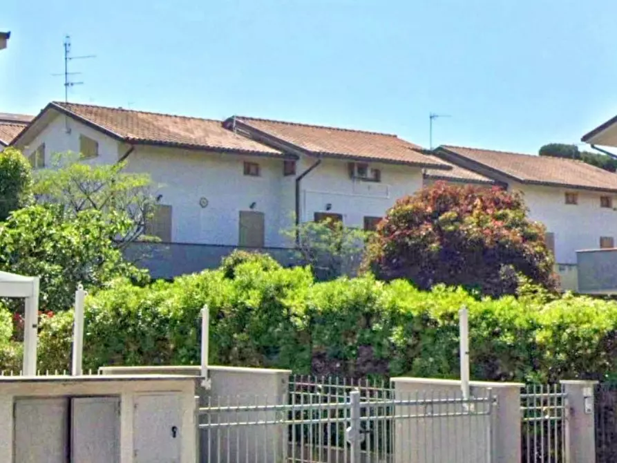 Immagine 1 di Appartamento in vendita  in Via Ancona, N. 11 a Numana