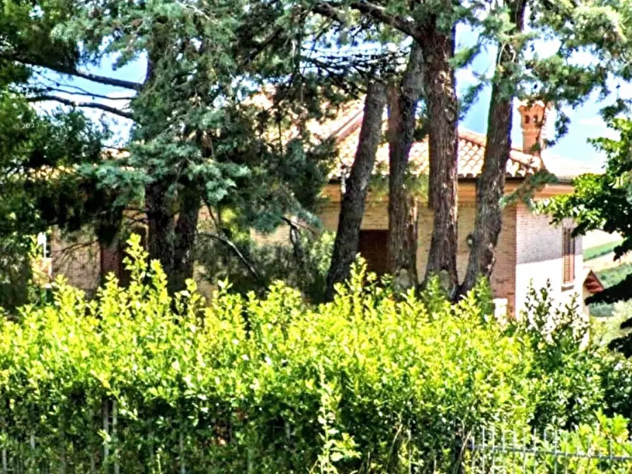 Immagine 3 di Villa in vendita  in Via Lioni, N. 5/B a Cingoli