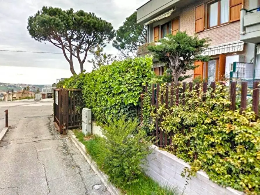 Immagine 3 di Terreno in vendita  in Via Pietro Ranieri, N. snc a Ancona