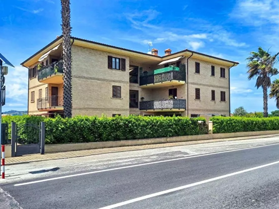 Immagine 1 di Appartamento in vendita  in Via Fratte, N. 6719 a Sant'elpidio A Mare