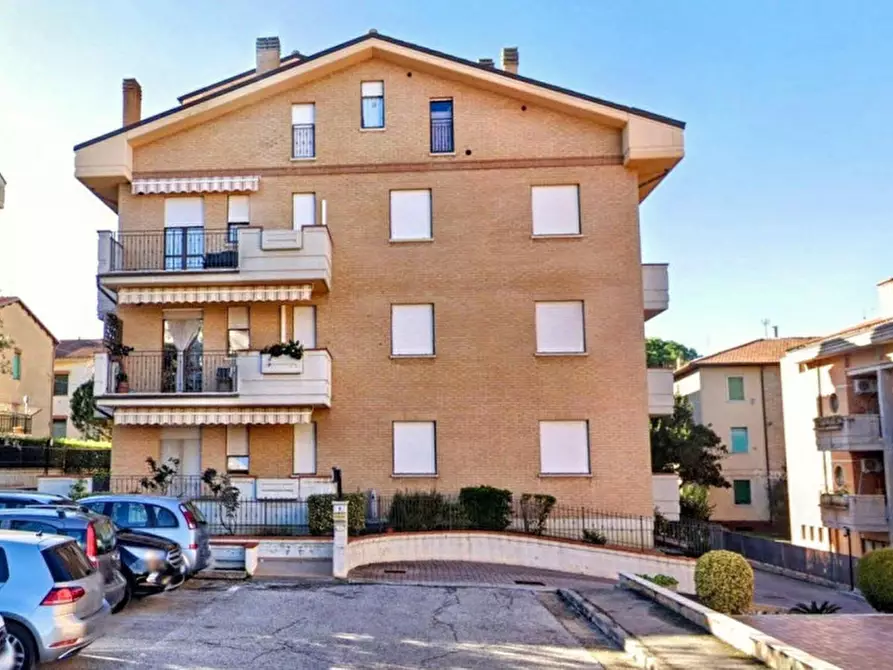 Immagine 2 di Posto auto in vendita  in Via Giovanni Verga, N. 8 a Appignano