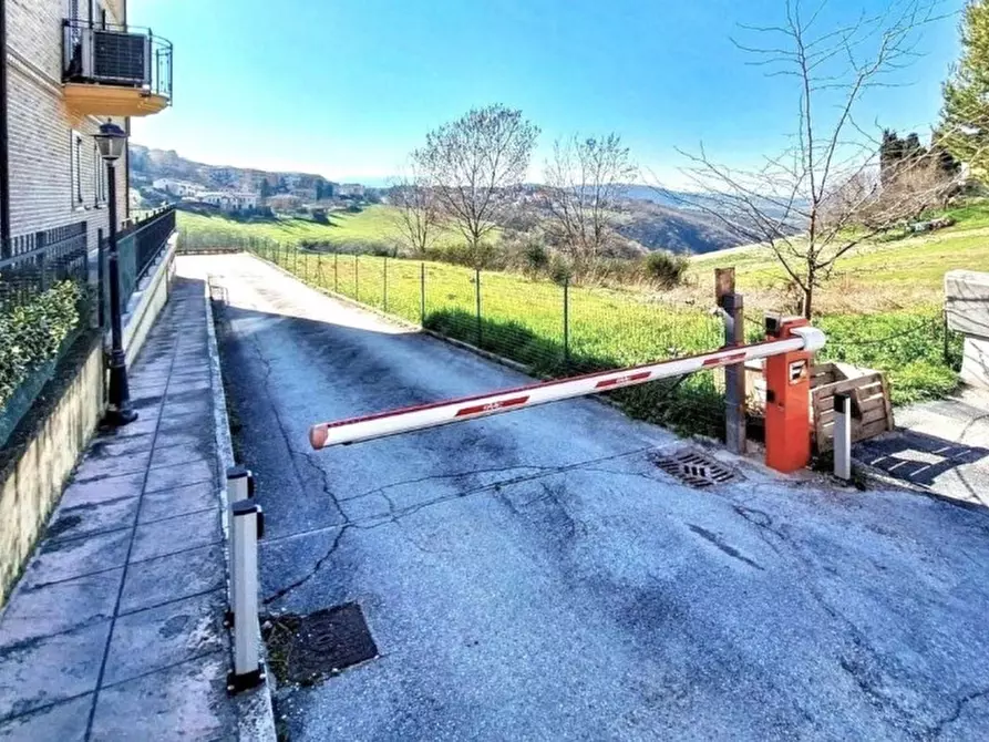 Immagine 5 di Posto auto in vendita  in Via Sant'Esuperanzio, N. 29/G a Cingoli