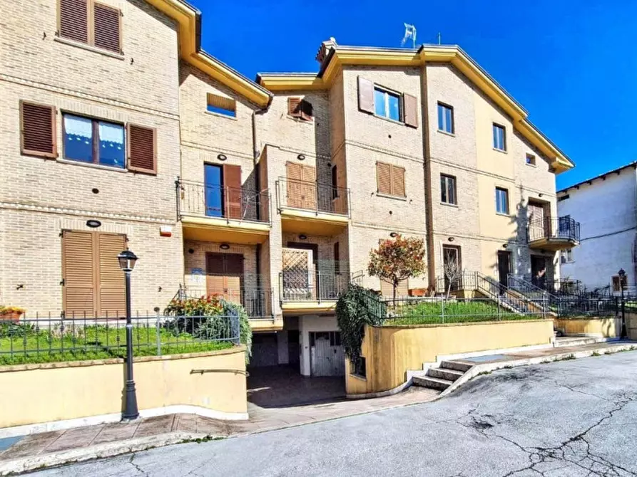 Immagine 2 di Cantina in vendita  in Via Sant'Esuperanzio, N. 29/G a Cingoli