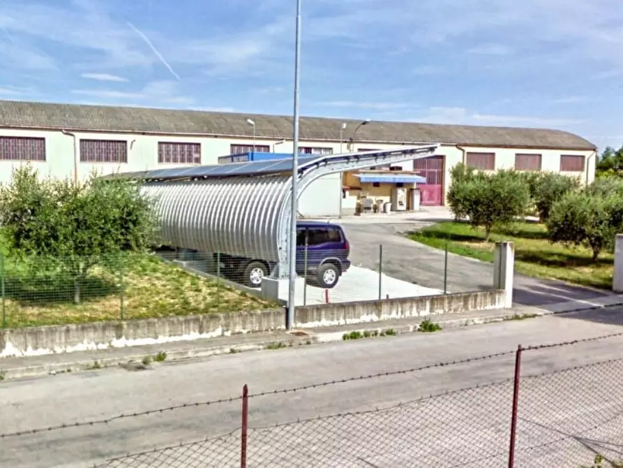 Immagine 2 di Capannone industriale in vendita  in Via Pirandello, N. 13 a Cingoli